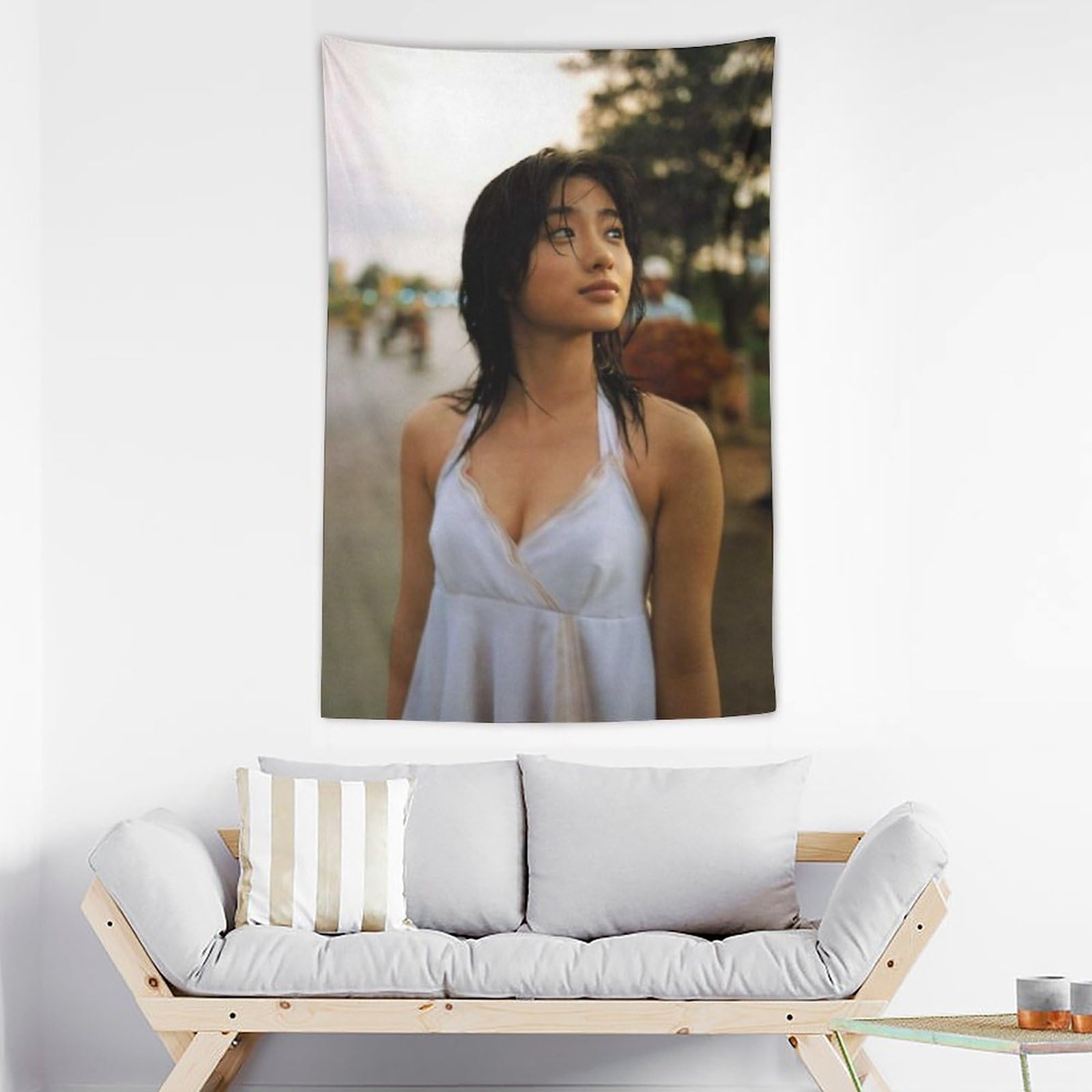 Amazon.co.jp: 石原さとみ 美少女水着写真ポスター (31) タペストリー